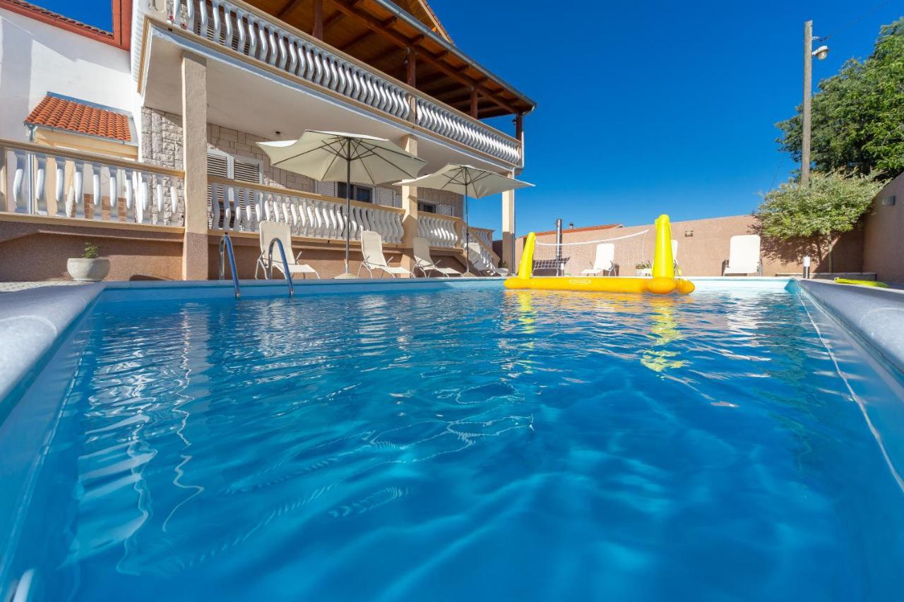 Apartmani Dada Biograd Na Moru Extérieur photo