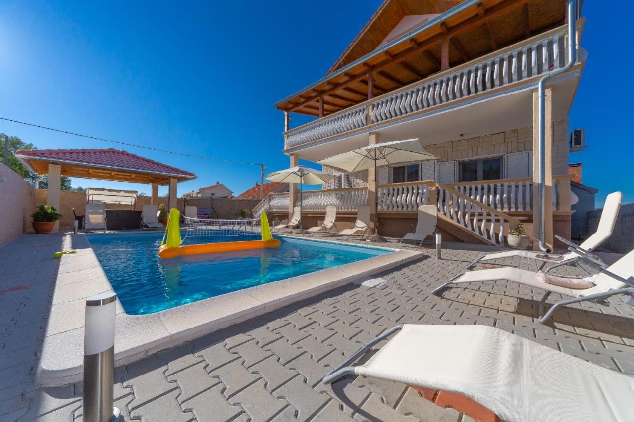 Apartmani Dada Biograd Na Moru Extérieur photo
