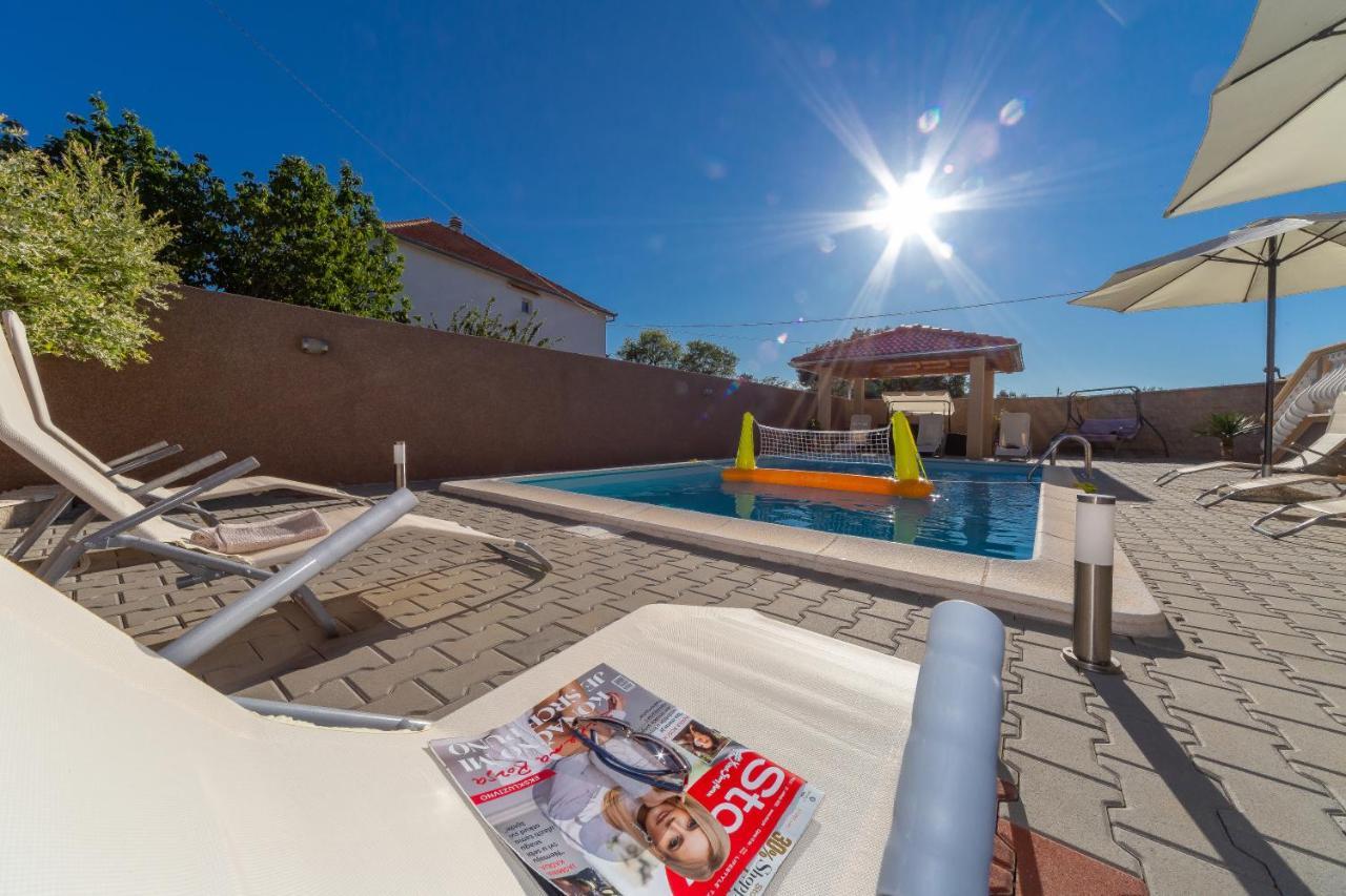 Apartmani Dada Biograd Na Moru Extérieur photo
