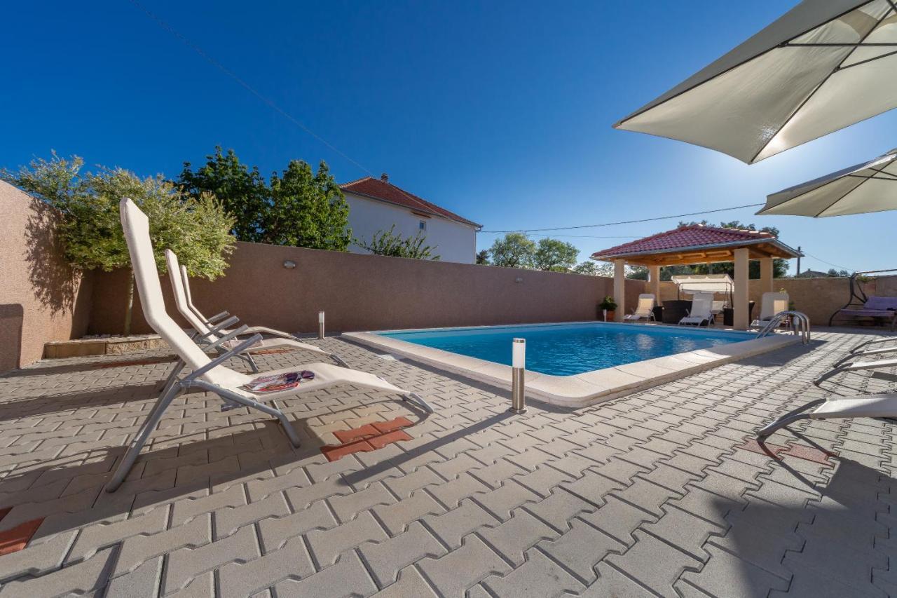 Apartmani Dada Biograd Na Moru Extérieur photo
