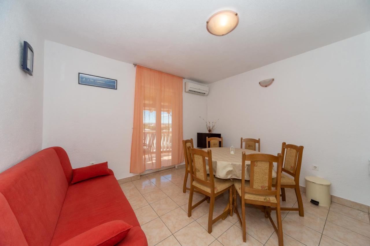 Apartmani Dada Biograd Na Moru Extérieur photo