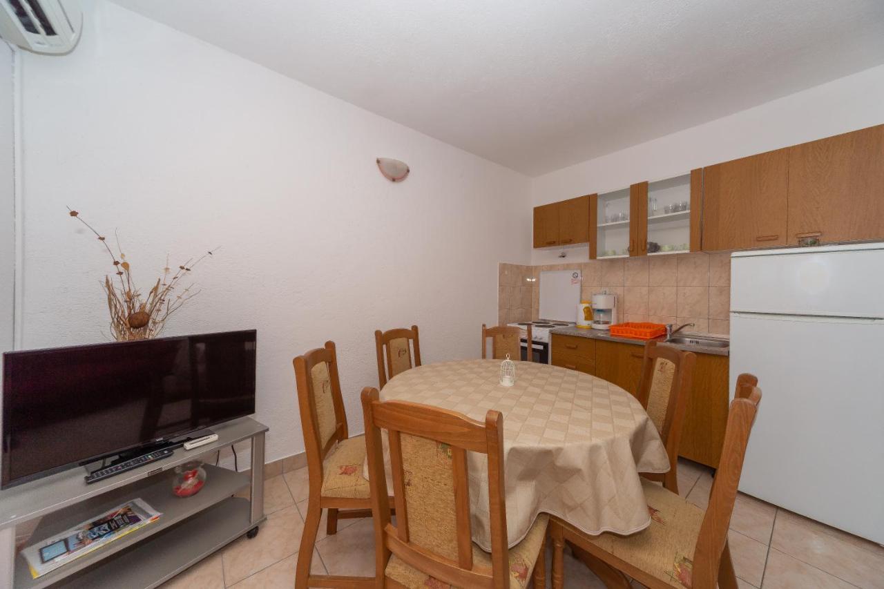 Apartmani Dada Biograd Na Moru Extérieur photo