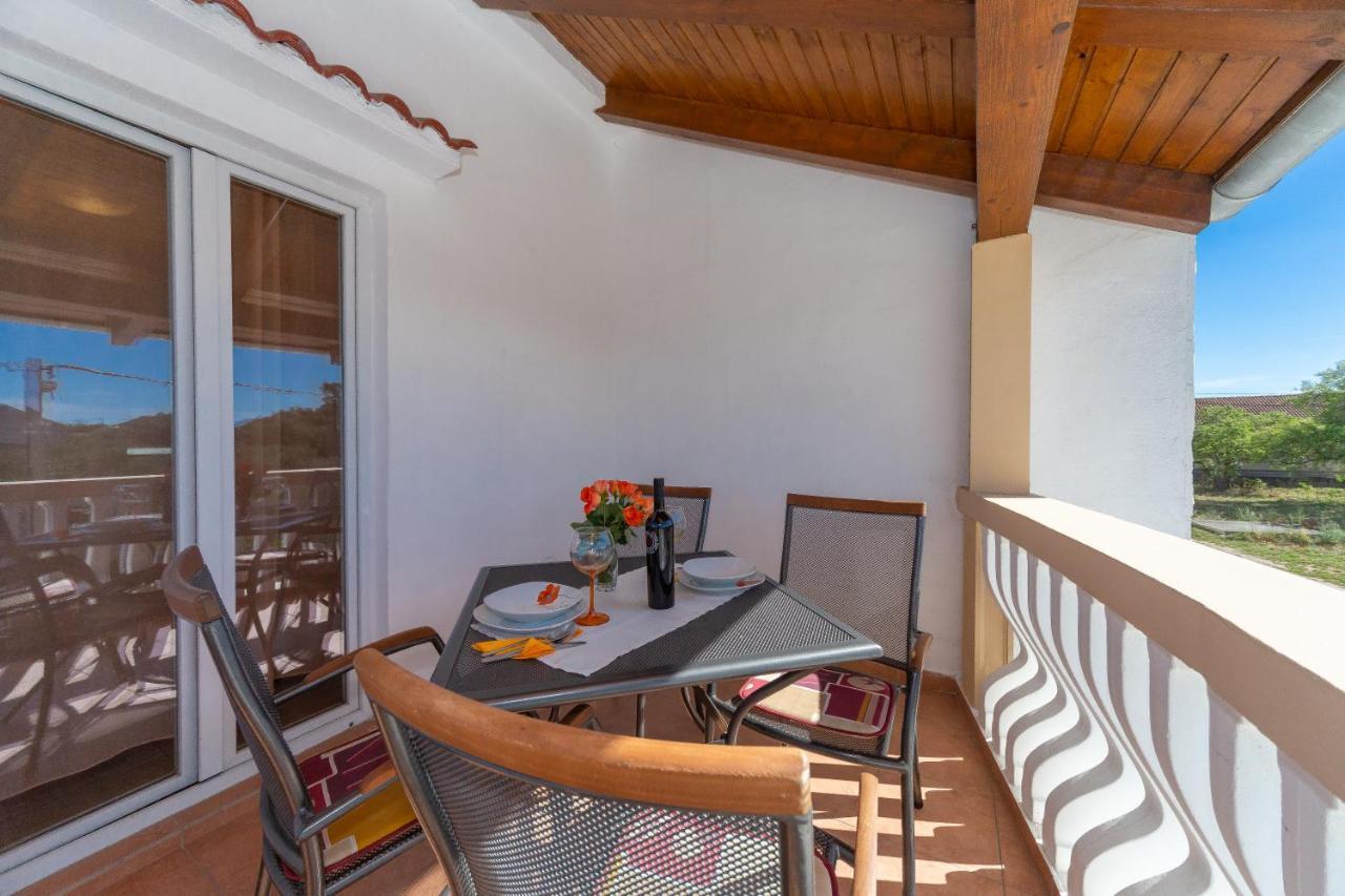 Apartmani Dada Biograd Na Moru Extérieur photo