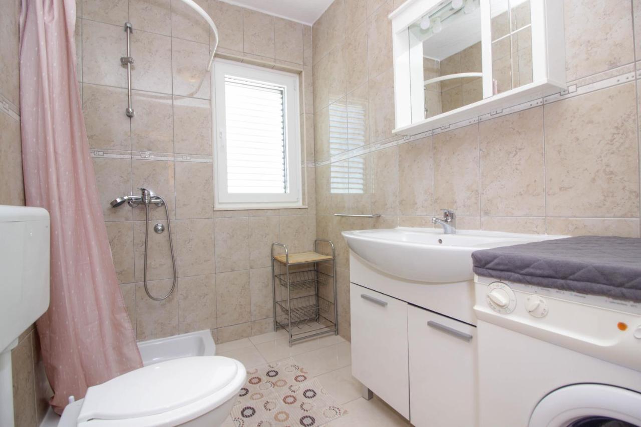 Apartmani Dada Biograd Na Moru Extérieur photo